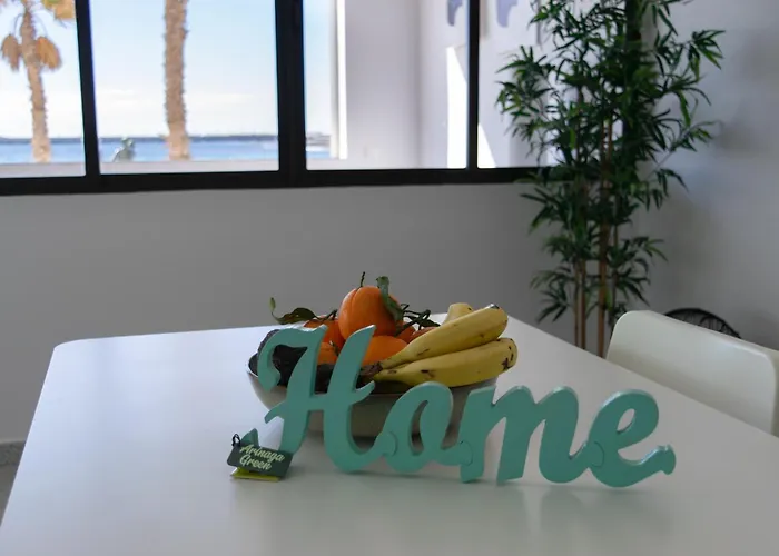 En Primera Linea De La Playa Lejlighed Arinaga