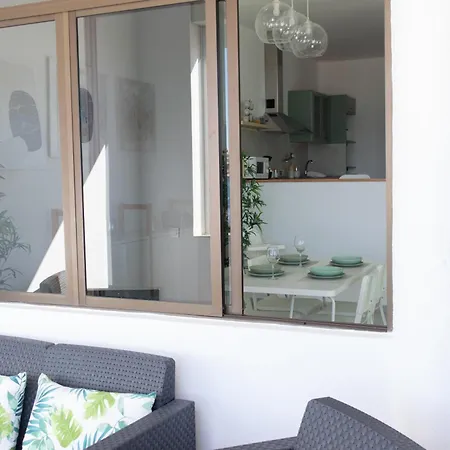 En Primera Linea De La Playa Appartement Arinaga